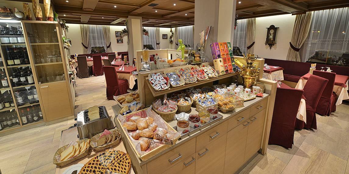 Il buffet del ristorante